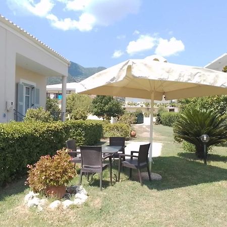 Manolia Apartments 입소스 외부 사진
