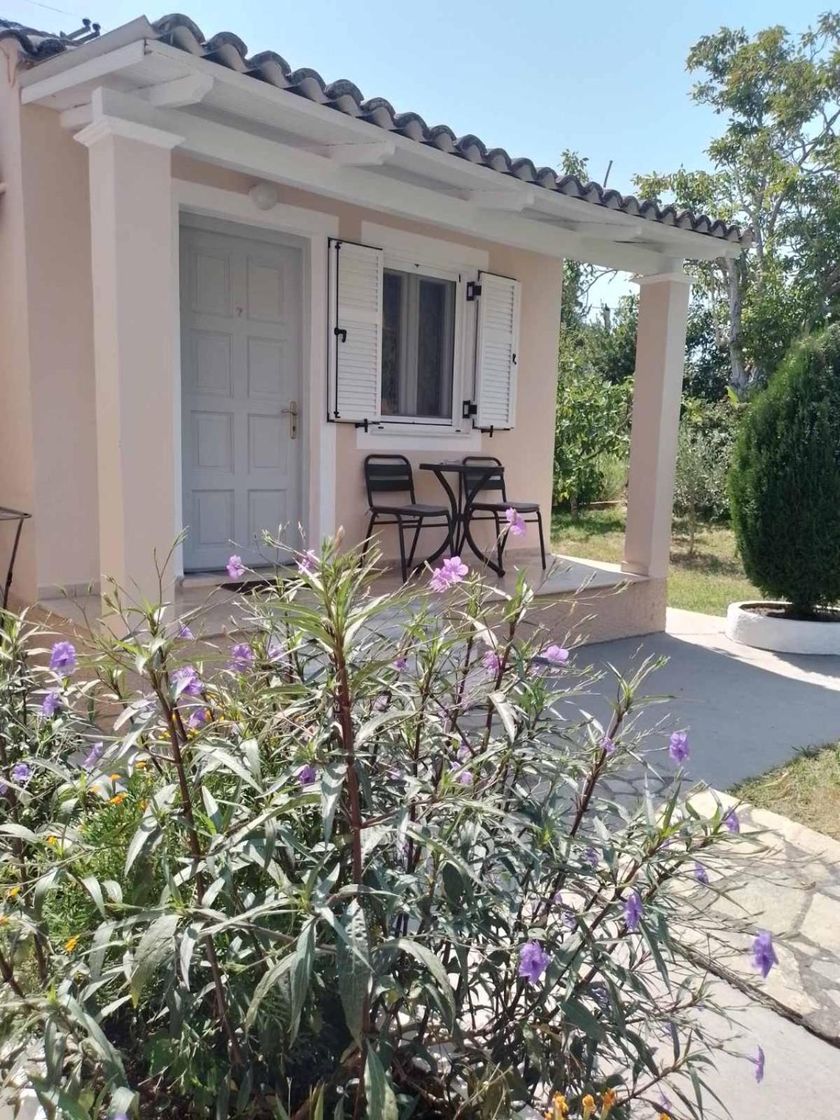 Manolia Apartments 입소스 외부 사진